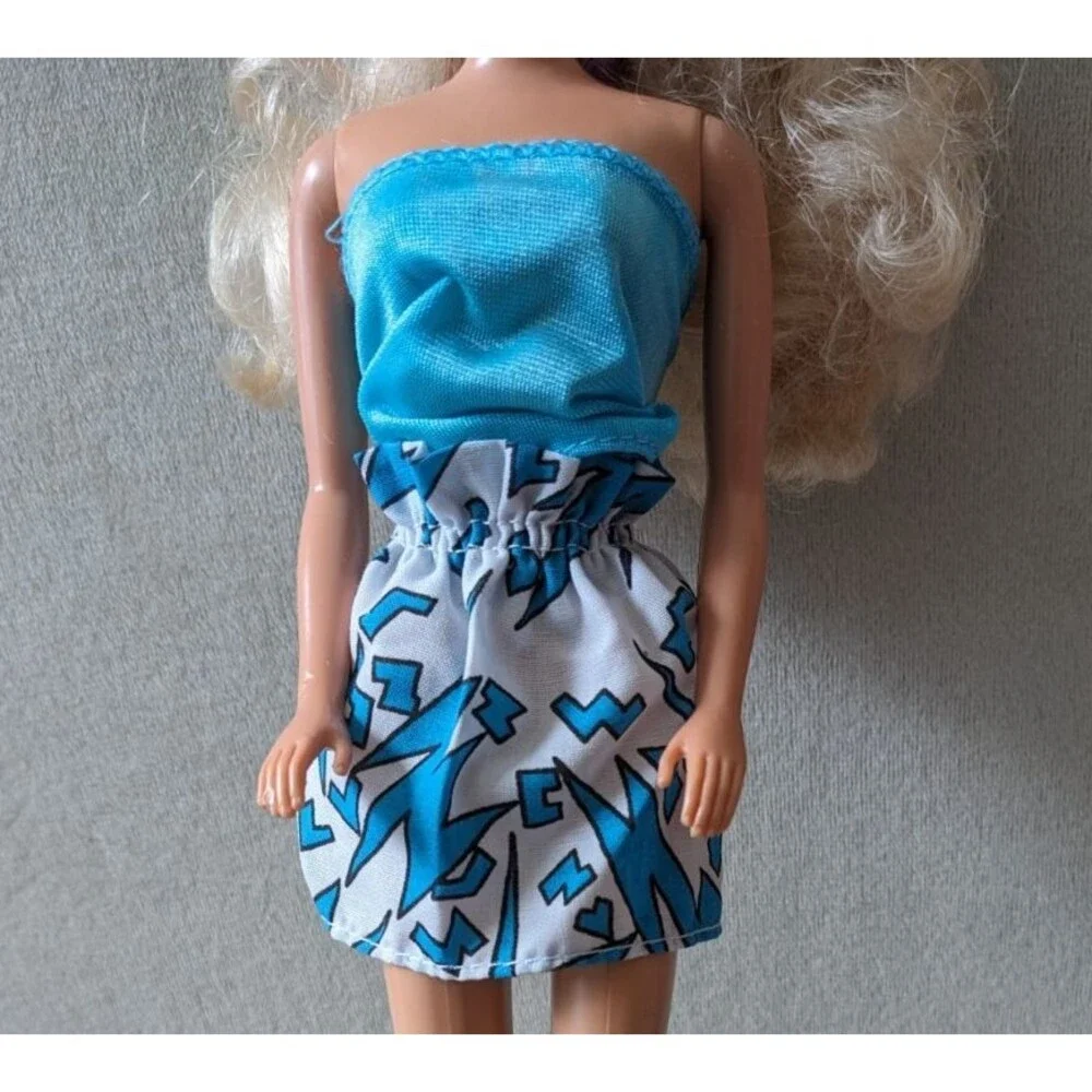 Vintage Barbie Easy Living Fashions 8594 Blue Geometric Hat Skirt - NO Doll READ